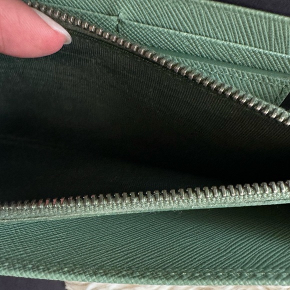 Prada large saffiano leather wallet in teal/aqua - Picture 11 of 13